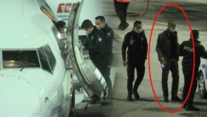 Uçağın tuvaletinde sigara içti, 2 bin 603 lira ceza şok etti