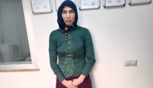 Kadın kılığına girip 5 milyon liralık cipi çaldı…