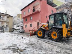 bursa-yildirimda-kar-mesaisi-basladi