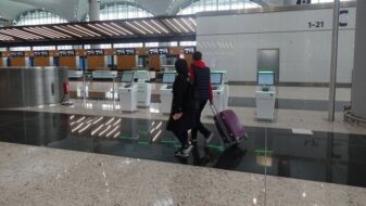 İngiltere Türkiye’den gelen tam aşılı yolcuları ülkeye alacak