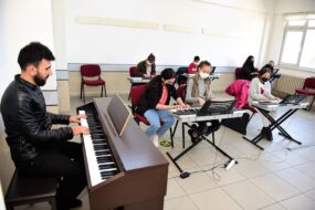 Yıldırım’da engeller sanat ile aşılıyor