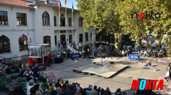 Bursa’da Sokakta akrobasi gösterisi