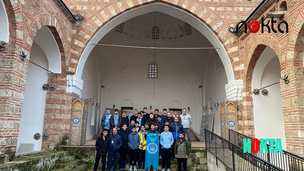 Yıldırımlı gençlerden tarihi yolculuk